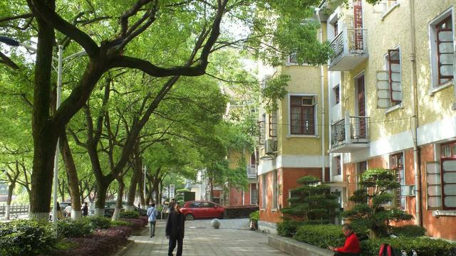 湖南省長沙市中南大學(xué)外語學(xué)院2.png